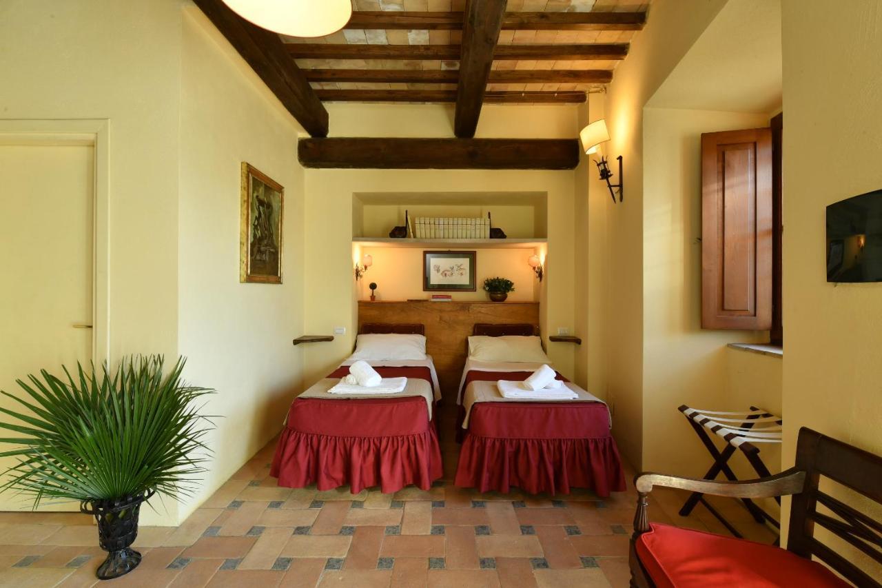 Hotel Castello Costaguti Roccalvecce Exterior foto