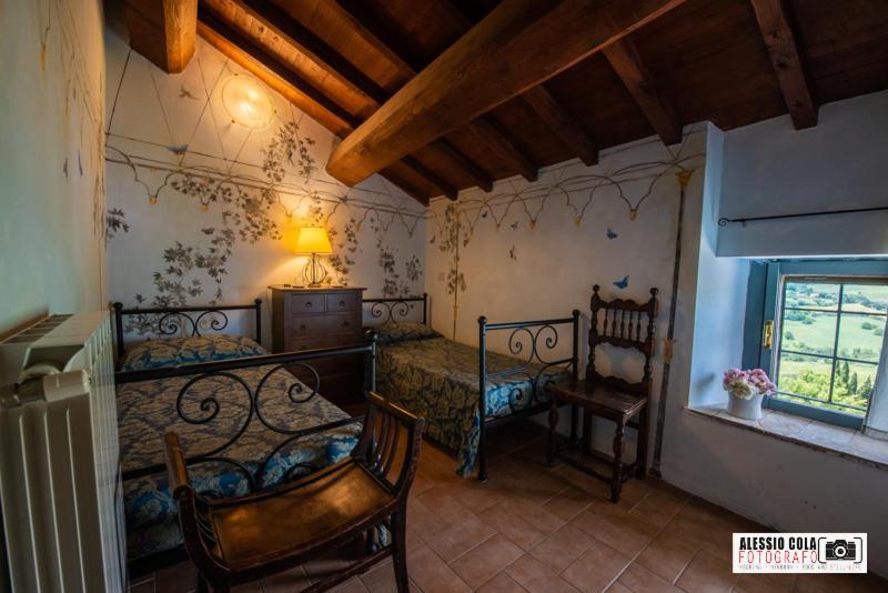 Hotel Castello Costaguti Roccalvecce Exterior foto