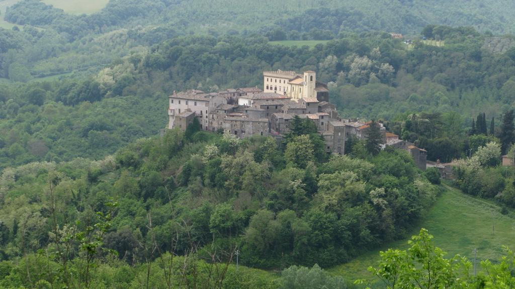 Hotel Castello Costaguti Roccalvecce Exterior foto